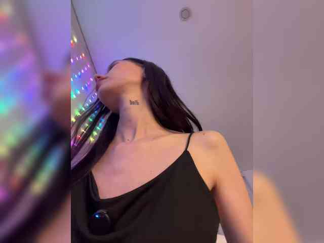 1NIGHT- Sex Cam Show