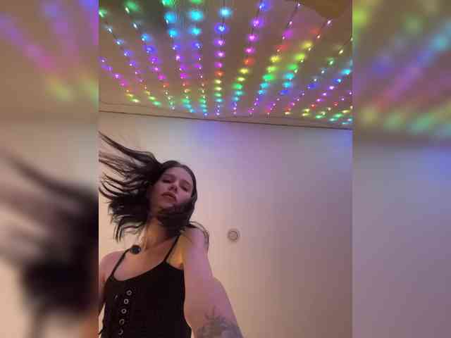 1NIGHT- Sex Cam Show