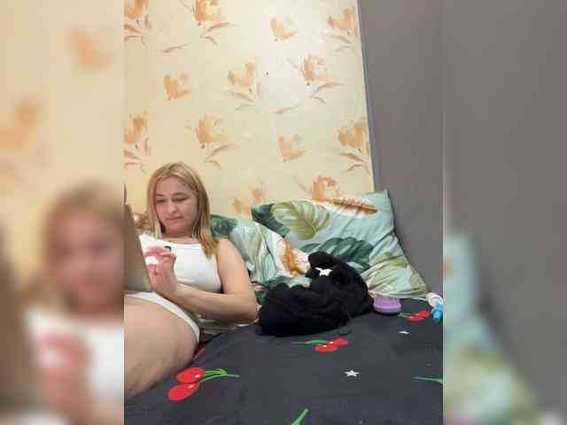 -Zoe-Love- webcam