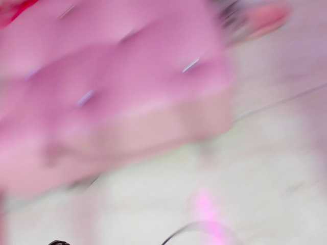 beautiful-skinny live cam on BongaCams