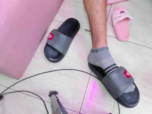 beautiful-skinny live cam on BongaCams