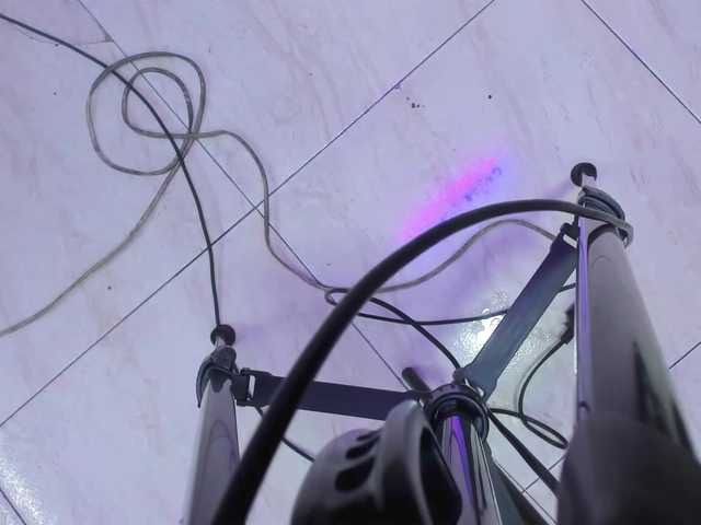 beautiful-skinny live cam on BongaCams