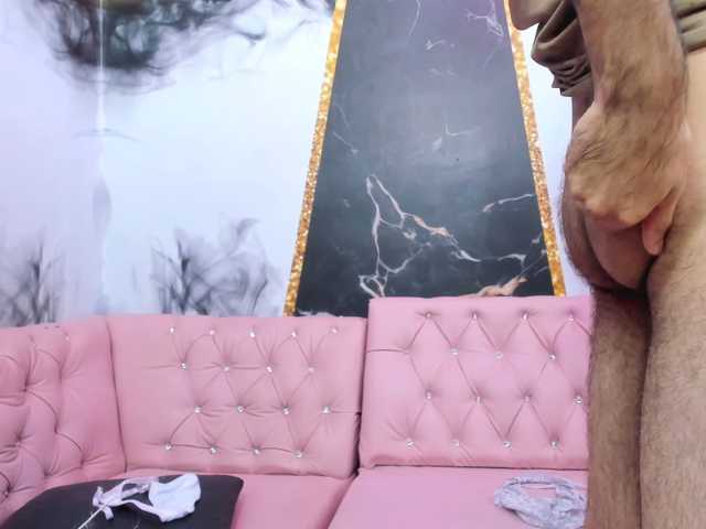 beautiful-skinny live cam on BongaCams