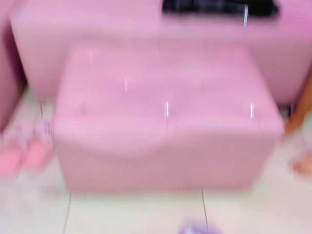 beautiful-skinny live cam on BongaCams