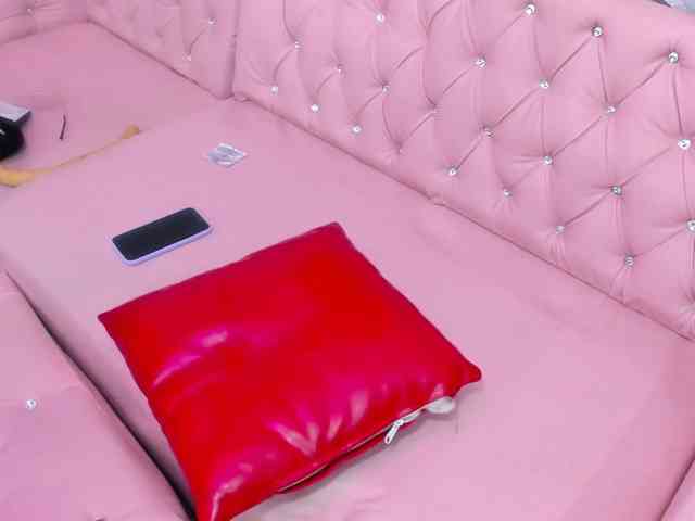 beautiful_skinny's live room