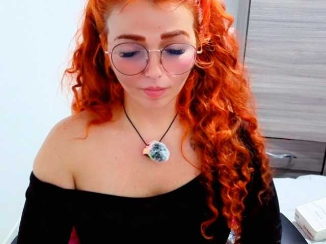 Alexatexass live cam on BongaCams