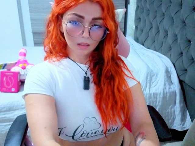 Alexatexass live cam on BongaCams