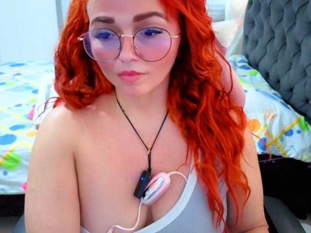 Alexatexass live cam on BongaCams