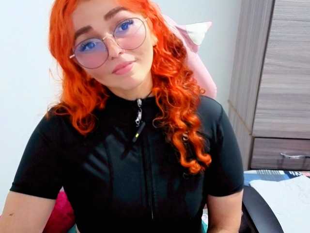 Alexatexass live cam on BongaCams