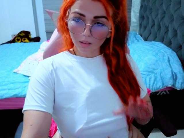 Alexatexass live cam on BongaCams