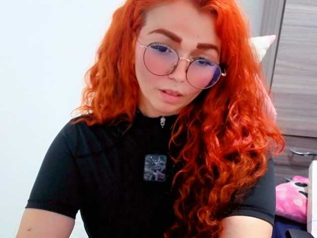 Alexatexass live cam on BongaCams