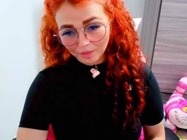 Alexatexass live cam on BongaCams