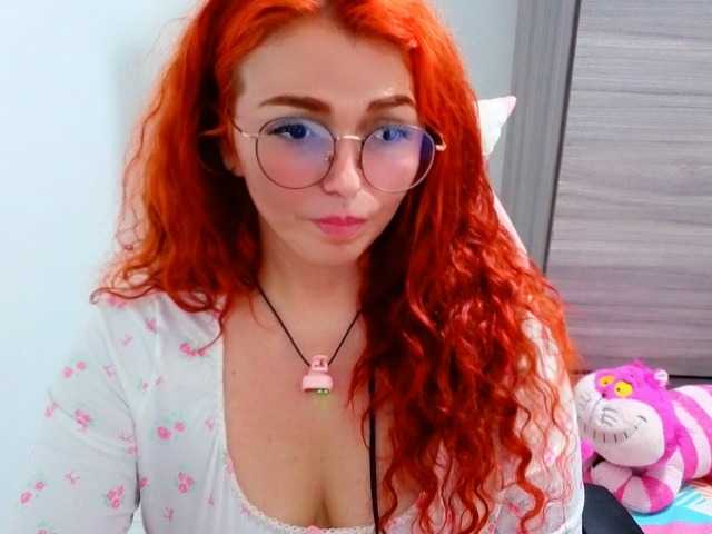 Alexatexass live cam on BongaCams
