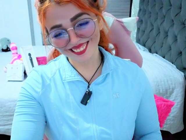 Alexatexass live cam on BongaCams