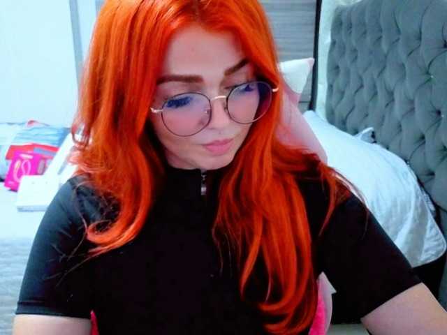 Alexatexass live cam on BongaCams
