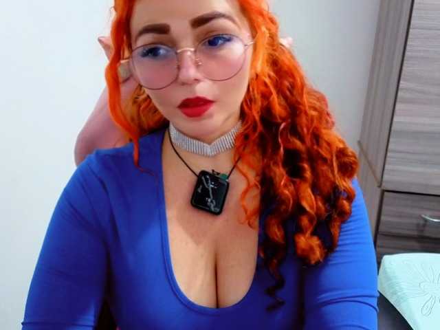 Alexatexass live cam on BongaCams