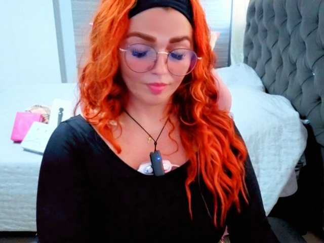 Alexatexass live cam on BongaCams
