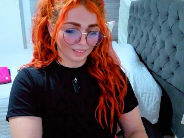 Alexatexass live cam on BongaCams