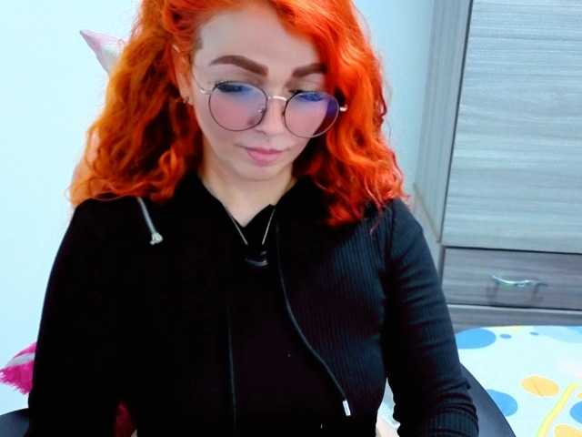 Alexatexass live cam on BongaCams