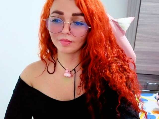 Alexatexass live cam on BongaCams