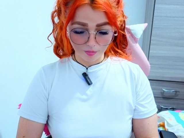 Alexatexass live cam on BongaCams