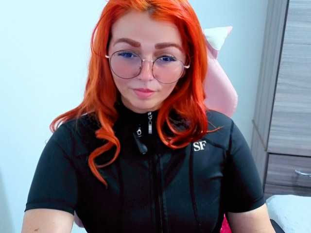 Alexatexass live cam on BongaCams