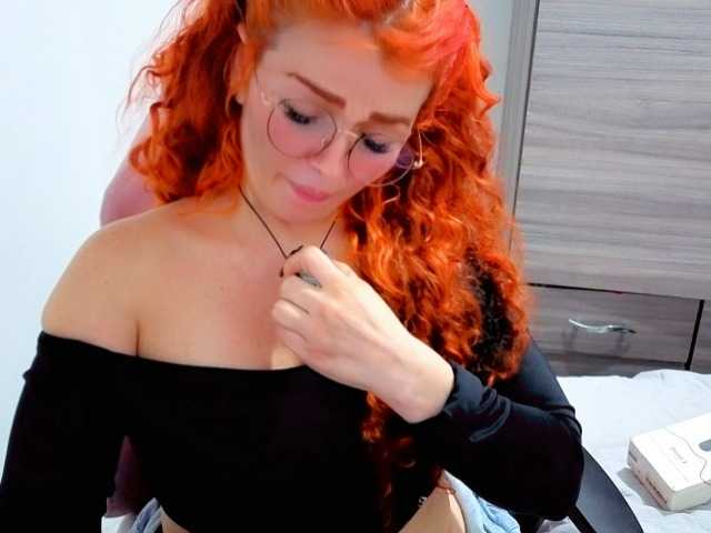 Alexatexass webcam bongacams model stream image