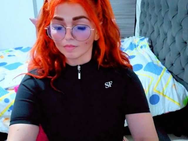 Alexatexass live cam on BongaCams