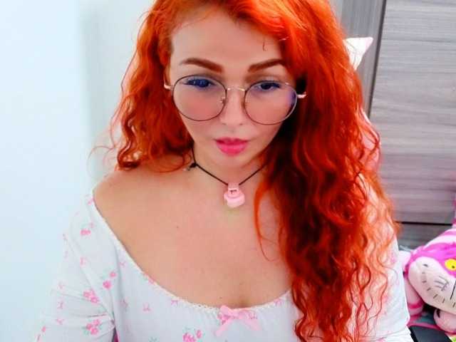 Alexatexass live cam on BongaCams