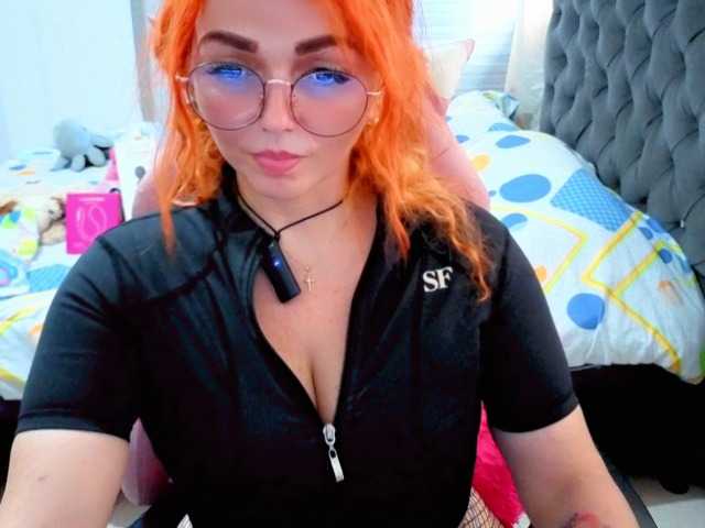 Alexatexass live cam on BongaCams
