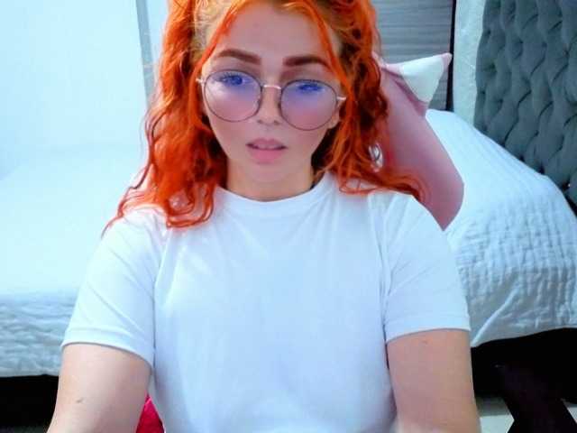 Alexatexass live cam on BongaCams