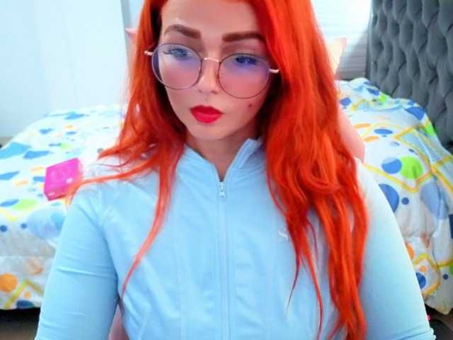 Alexatexass live cam on BongaCams