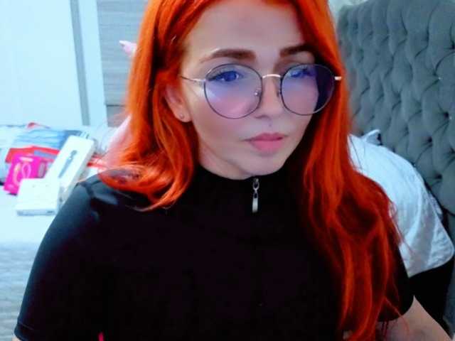 Alexatexass live cam on BongaCams