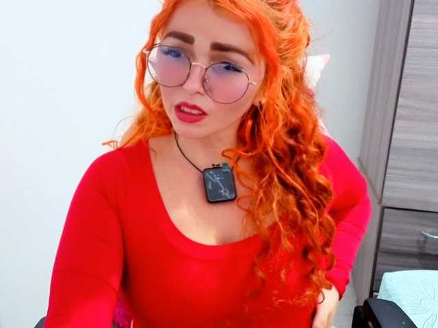Alexatexass live cam on BongaCams