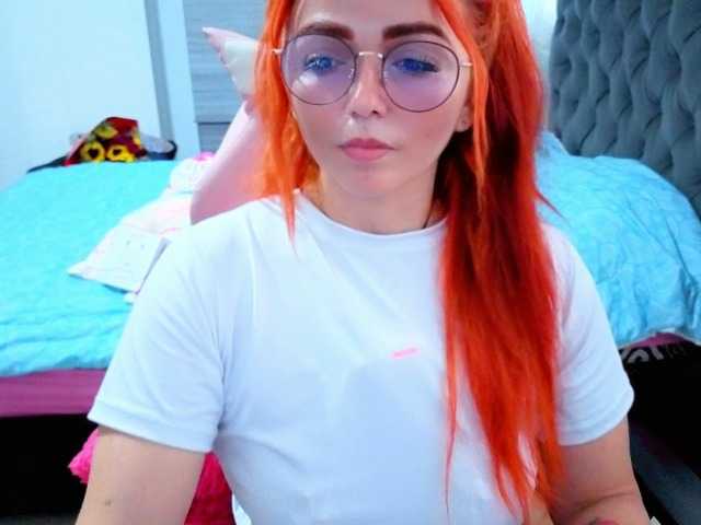 Alexatexass live cam on BongaCams