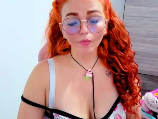 Alexatexass live cam on BongaCams
