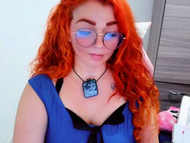 Alexatexass live cam on BongaCams