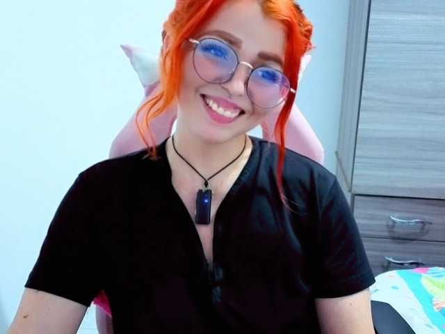 Alexatexass live cam on BongaCams