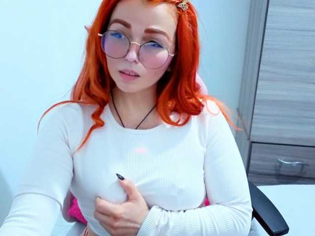 Alexatexass live cam on BongaCams