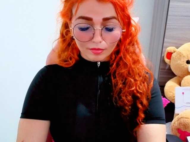 Alexatexass, en directo ahora en BongaCams