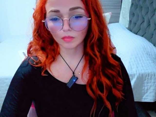 Alexatexass live cam on BongaCams
