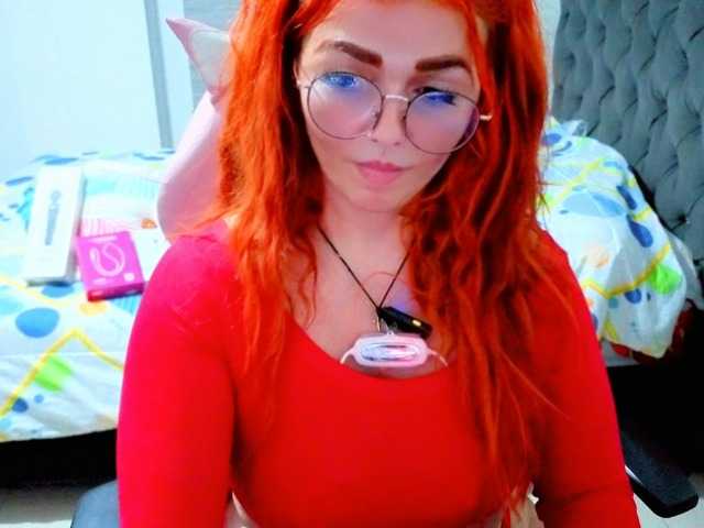 Alexatexass live cam on BongaCams