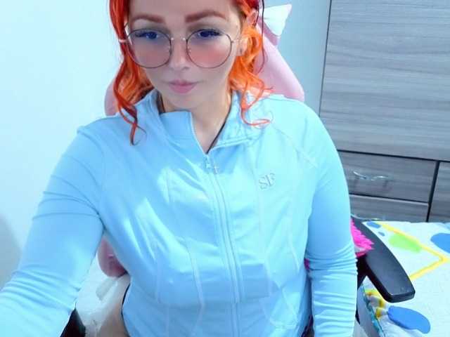 Alexatexass live cam on BongaCams