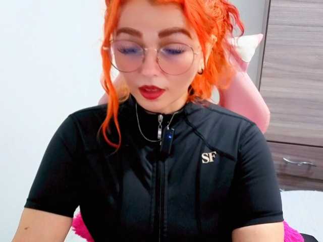 Alexatexass live cam on BongaCams