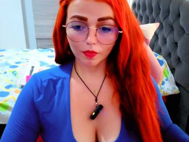 Alexatexass live cam on BongaCams