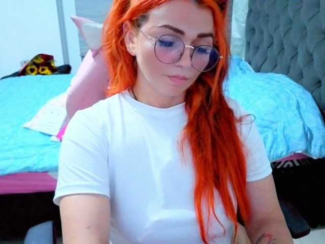 Alexatexass live cam on BongaCams