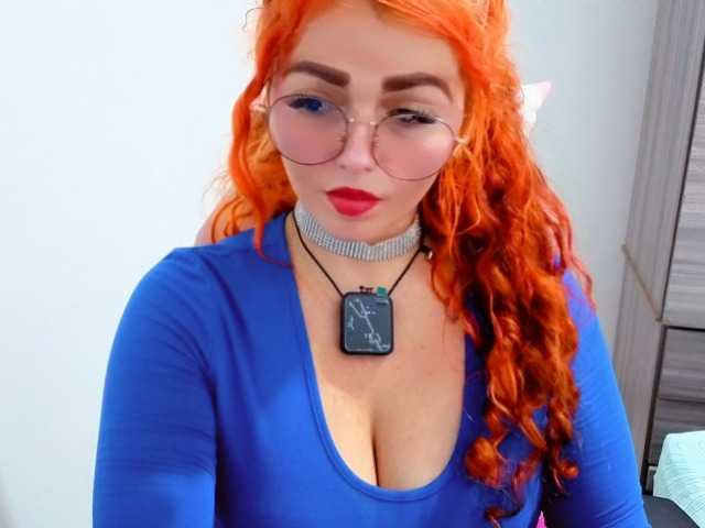 Alexatexass live cam on BongaCams