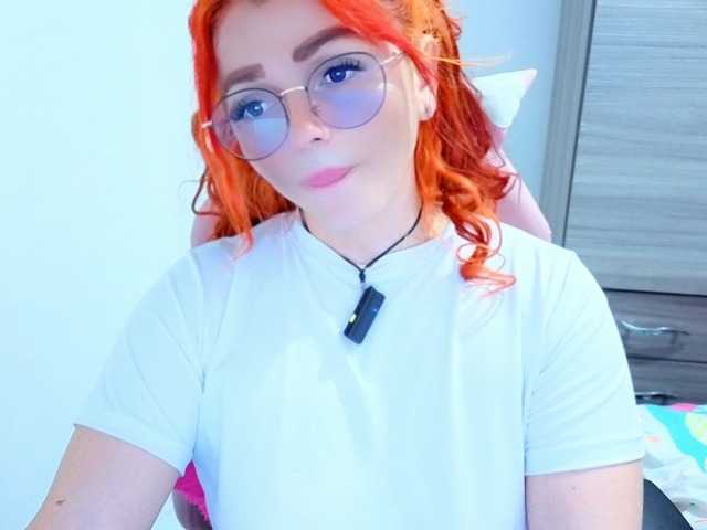 Alexatexass live cam on BongaCams