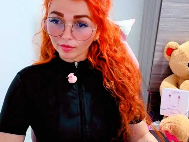 Alexatexass live cam on BongaCams