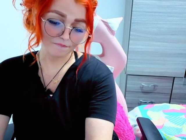 Alexatexass live cam on BongaCams